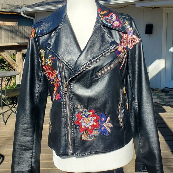 Gorgeous Embroidered Black Faux Leather Jacket V Christina - Picture 2 of 15